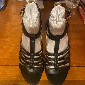 Liz Claiborne Sandals